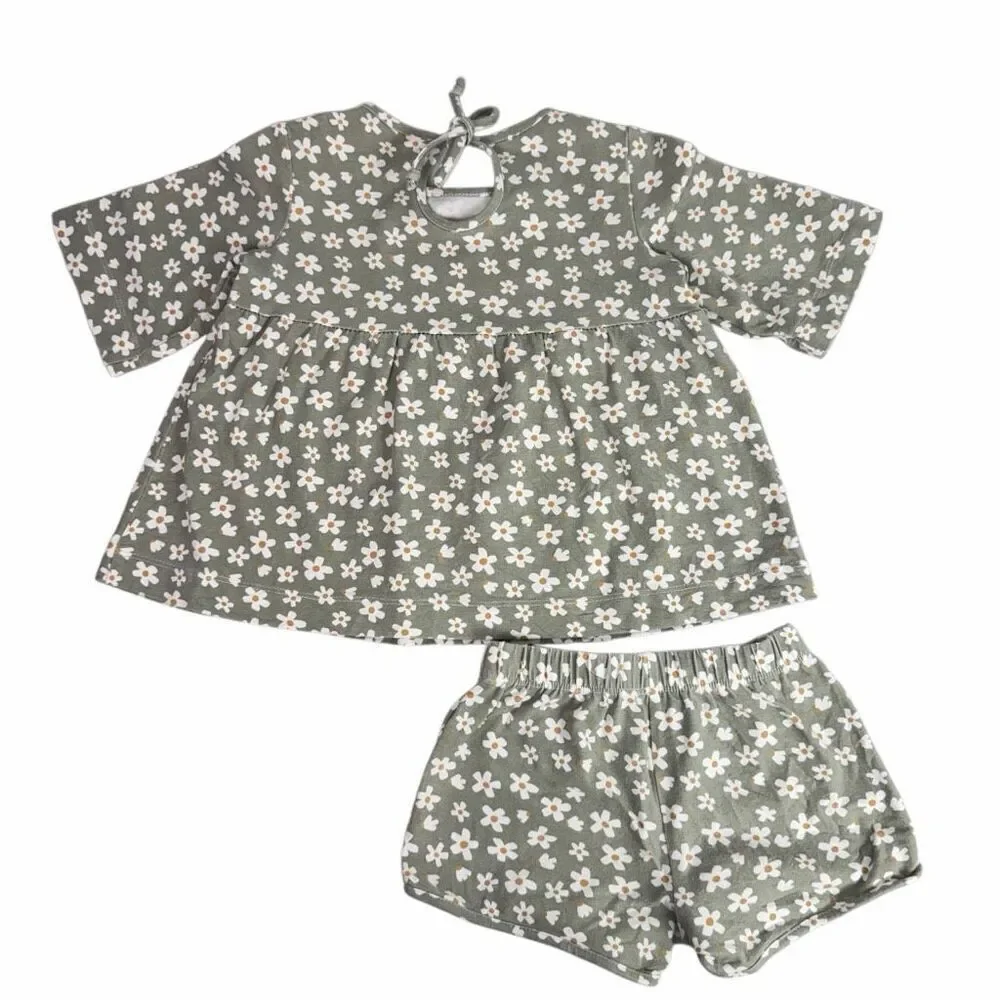 Alice and Ames Bloom Shirt Short Set size 5 Floral